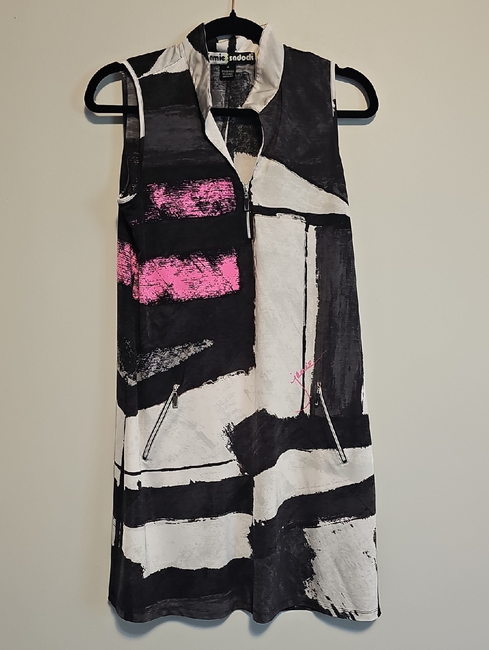 jamie sadock Black, White & Pink Abstract Sleeveless Zip Dress